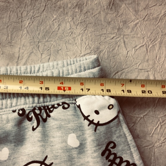 Hello Kitty Sweatpants Lounge Pajama Pants PJ's XL 16-18 Soft Joggers - Picture 3 of 10